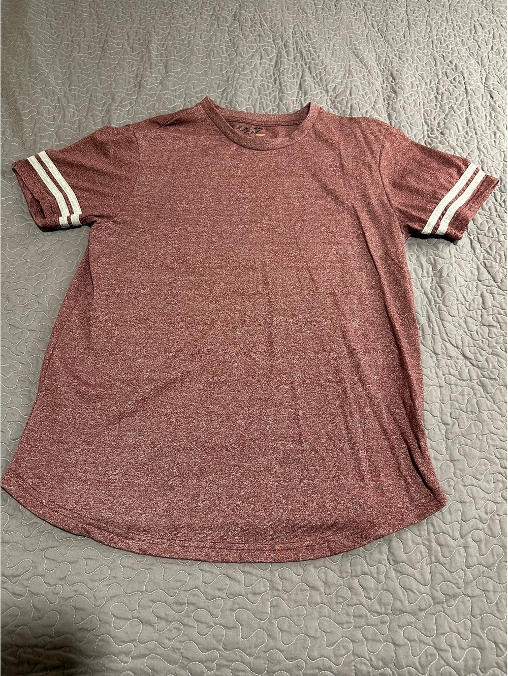 D7 Freedom Division Men's Heather Burgundy T-Shirt with White Sleeve Stripes, L